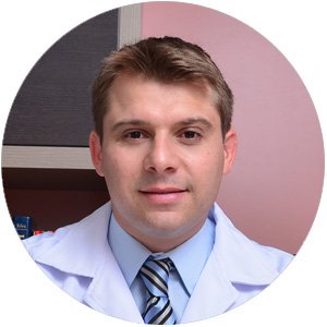 Dr. Marcos Honorato